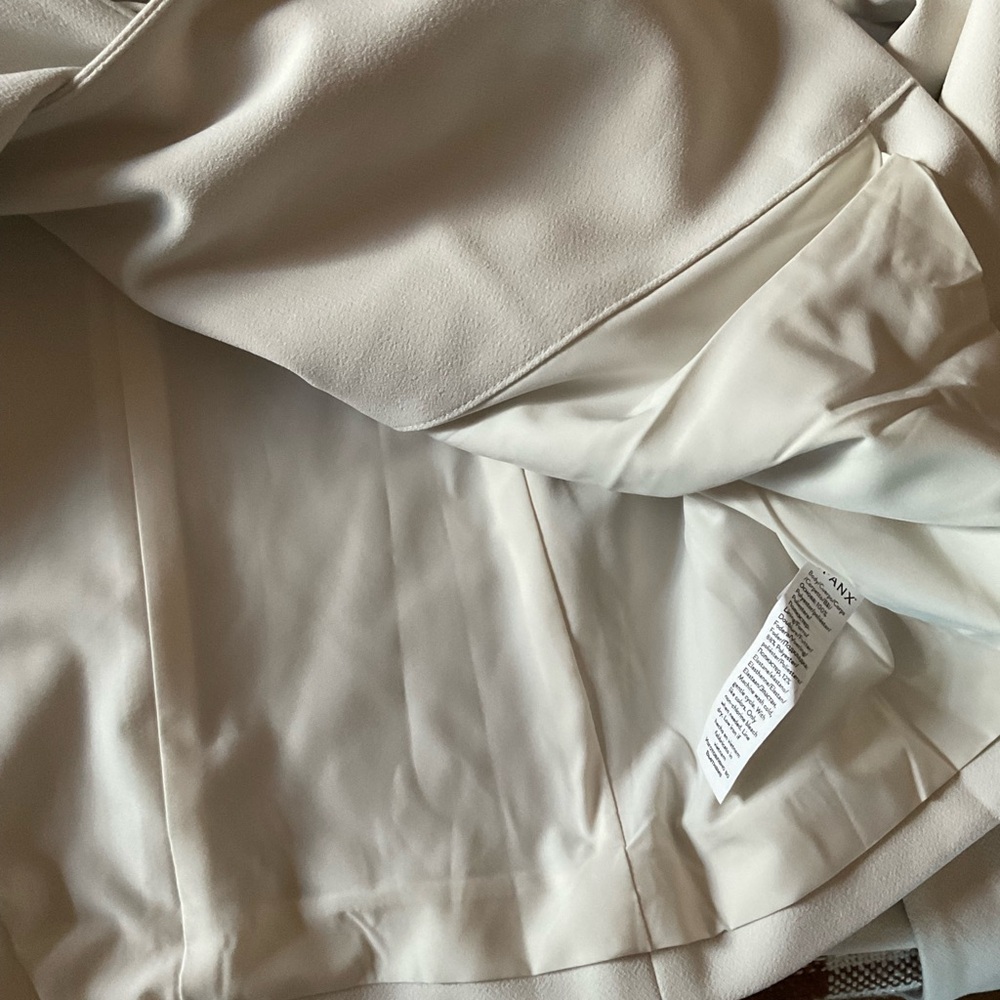 SPANX Opacity Crepe Wrap Blazer. NWT. Size S/P - Picture 10 of 11